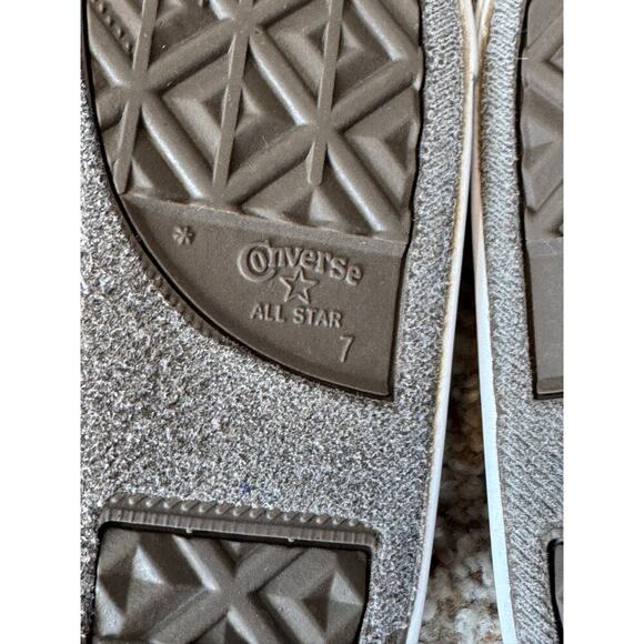 Converse All Star Red & White Kids/toddler/baby sneakers/shoes, size 7 - Picture 9 of 9